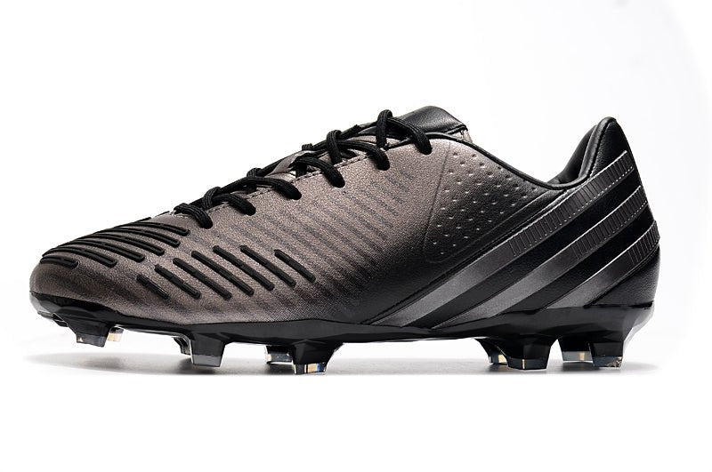 Adidas Predator LZ Remake FG – Blackout - FootXPert